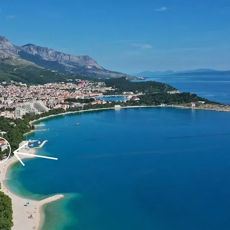 Libertas Beach Appartamento Makarska